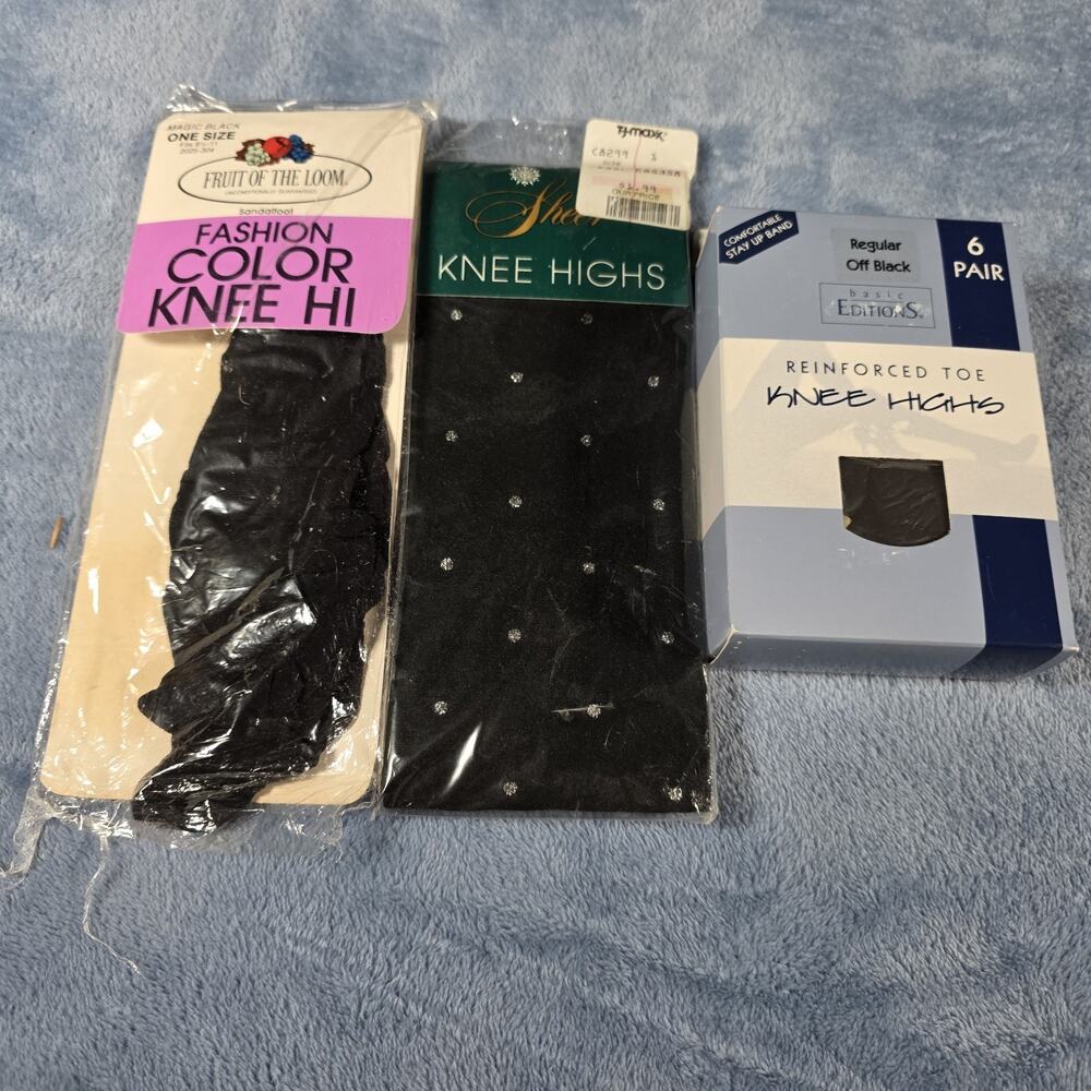 Vintage Womenโs Black Knee High Hosiery Lot 8 Pairs NOS Fruit Loom Basic